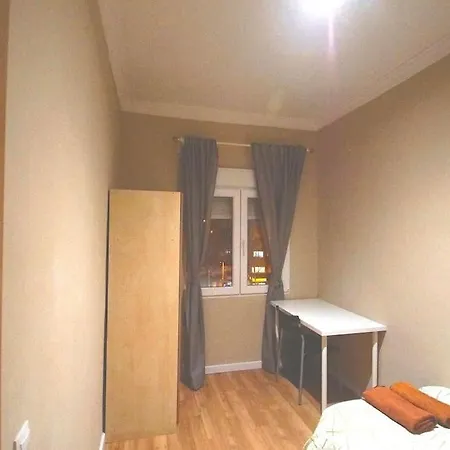 公寓 Meridiana Clot 4 Bedrooms 2 Bathrooms