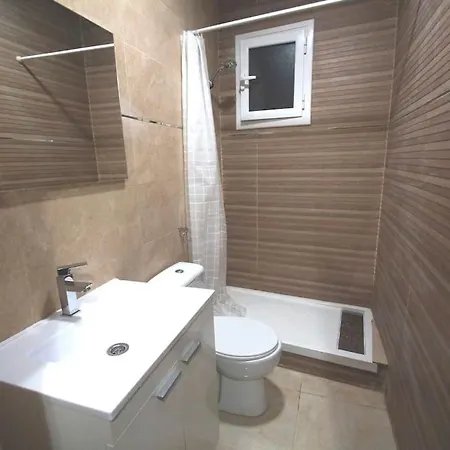 Meridiana Clot 4 Bedrooms 2 Bathrooms 巴塞罗那